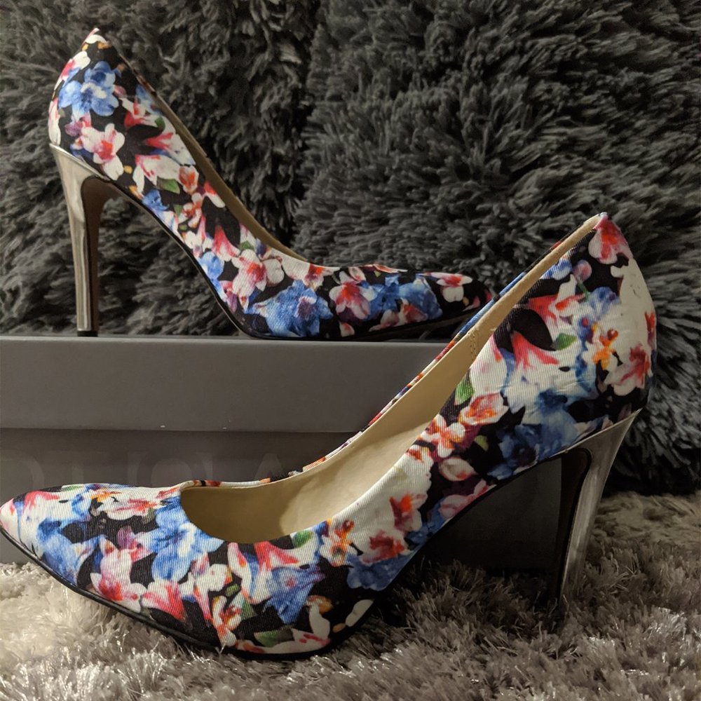 Apt 9 Floral Heels Size 8.5 NIB
